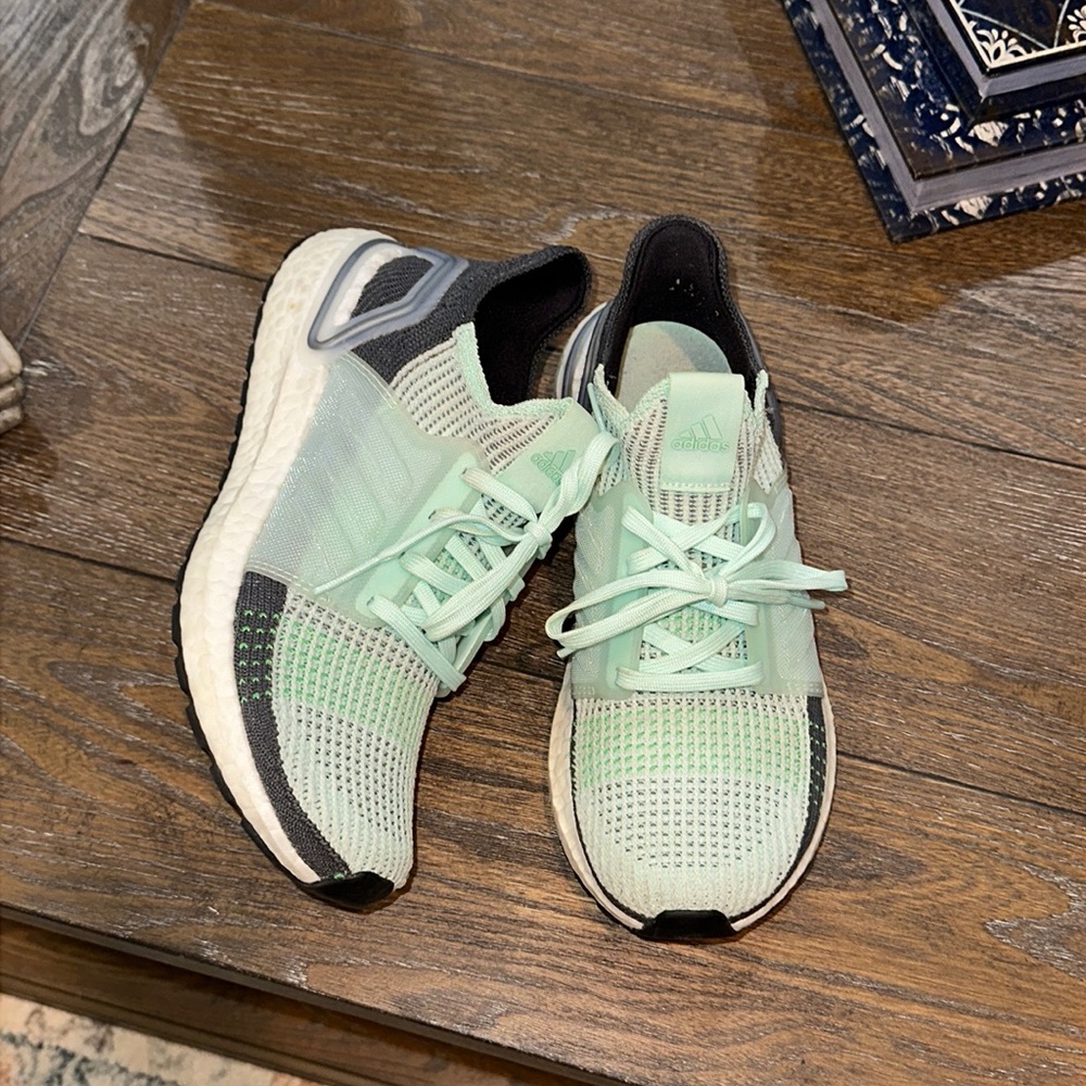 Adidas Ultra Boost Sneakers